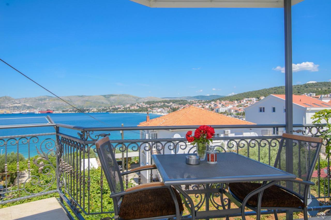 Apartments Tonka Trogir Exterior foto