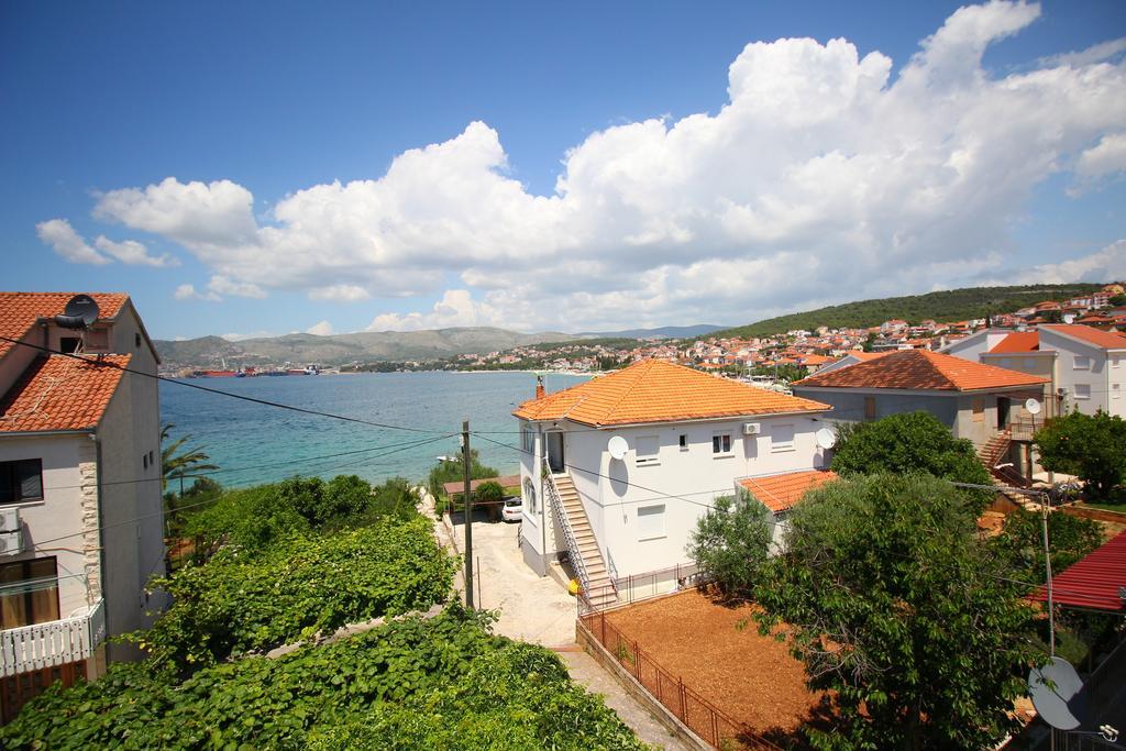 Apartments Tonka Trogir Zimmer foto